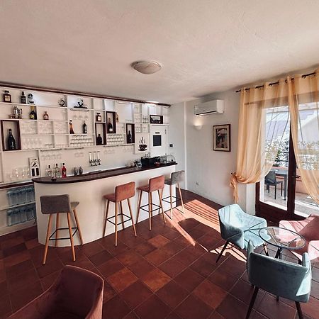 B&B De Janas Ла-Калетта Екстер'єр фото